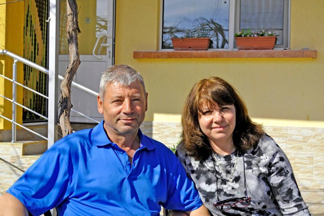 Вила В С. Габарево, Долината На Розите. Gabarevo 외부 사진